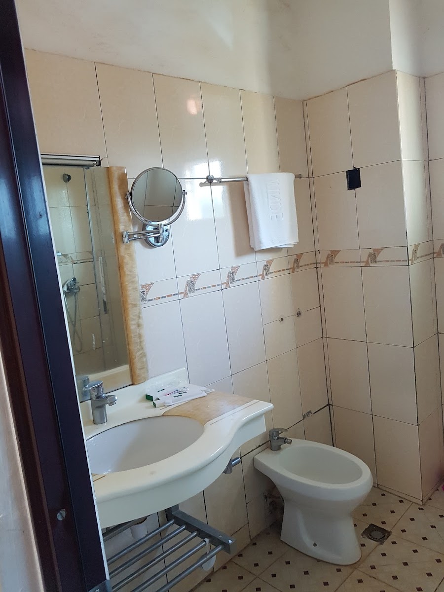 Room 6