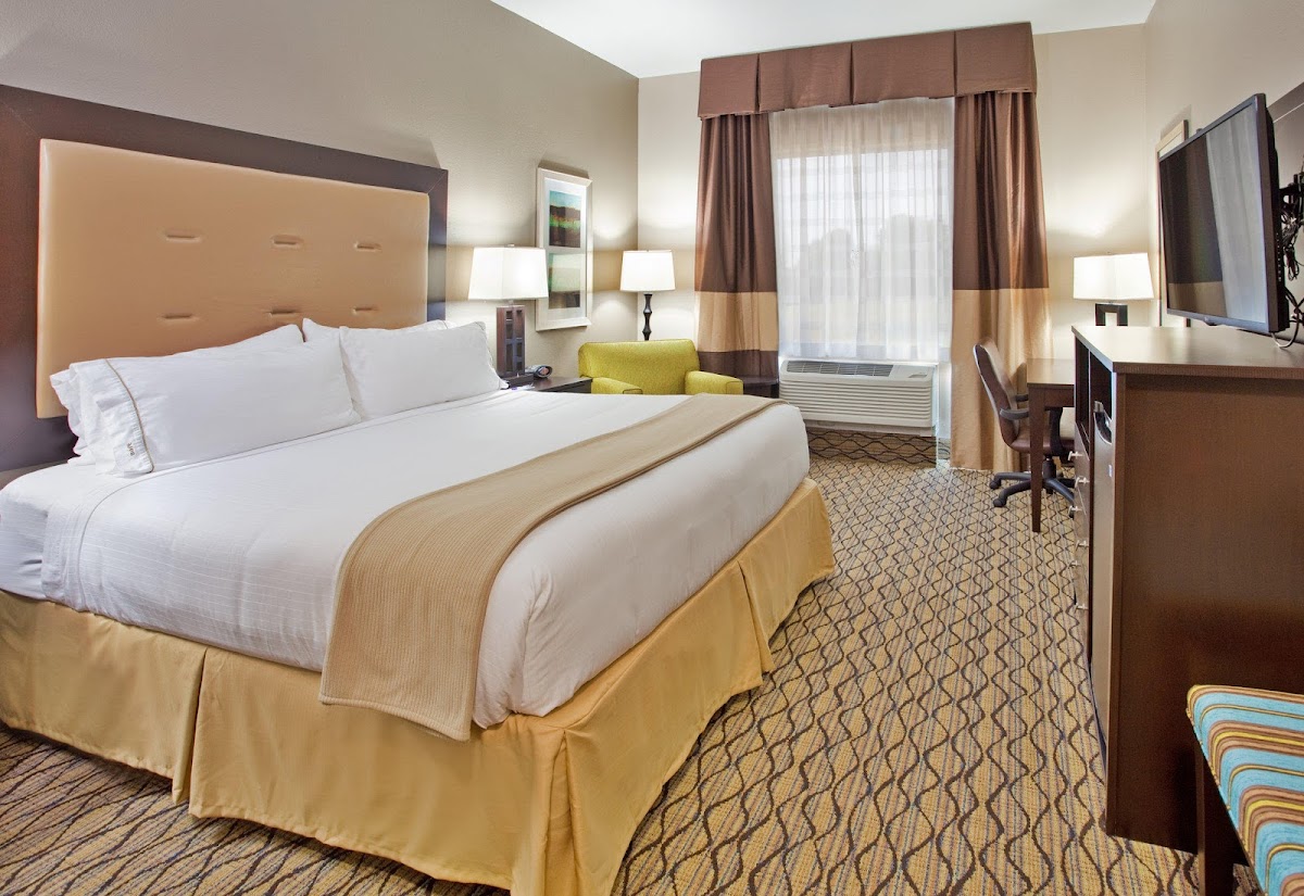 Holiday Inn Express & Suites St. Joseph by IHG photo 2
