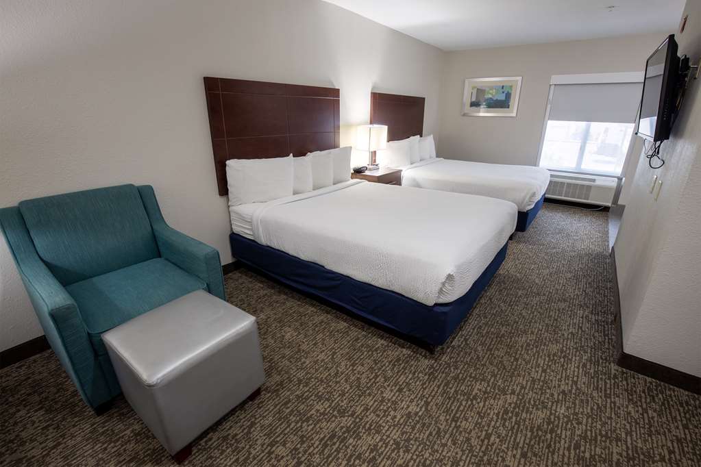 Best Western Plus Vermilion River Inn & Suites photo 2