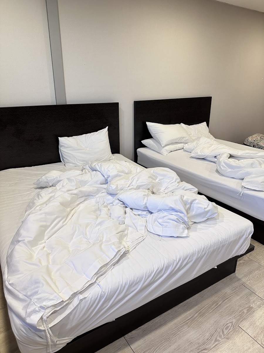 Room 10