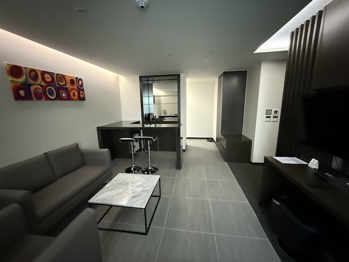 Room 9