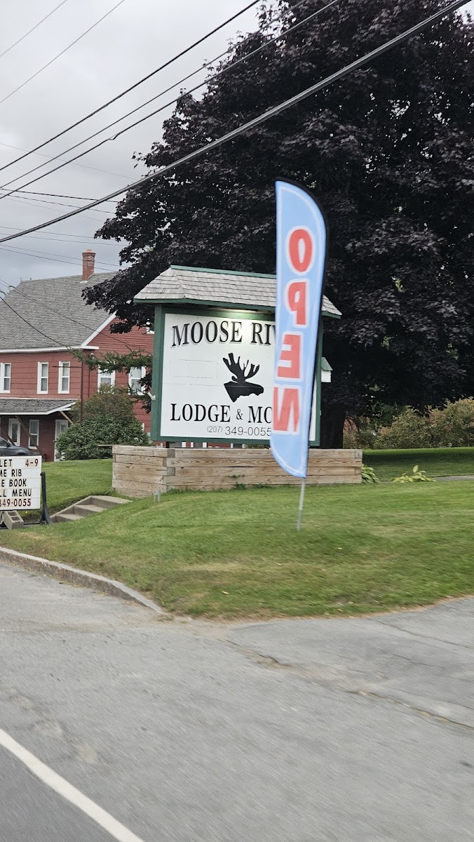 Moose River Lodge & Motel