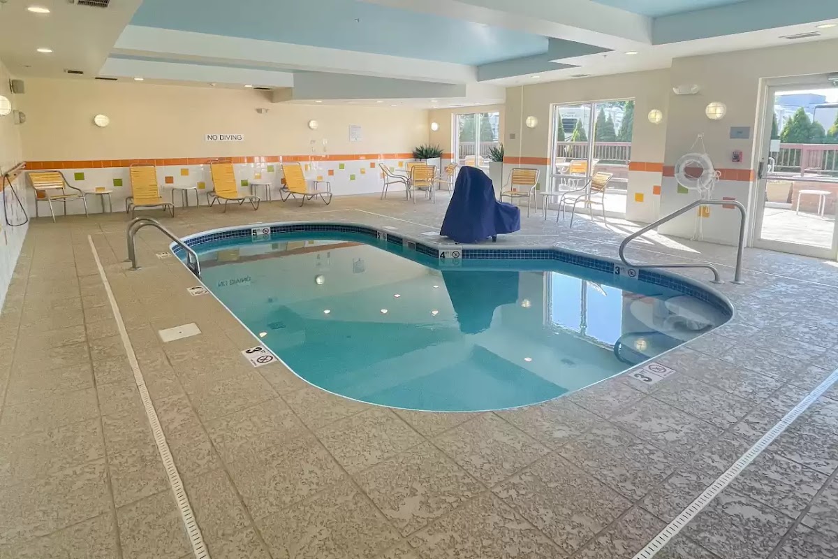 Comfort Inn & Suites Akron South photo 3