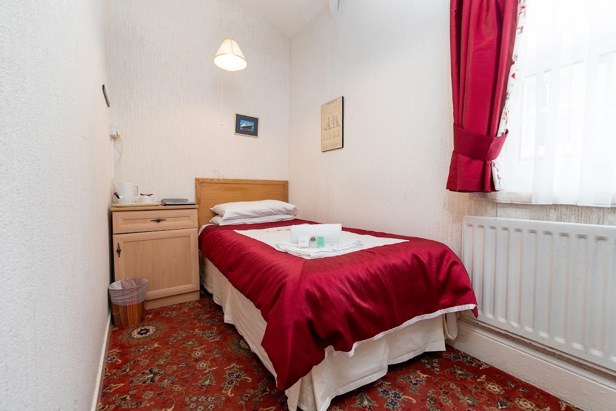 Room 9