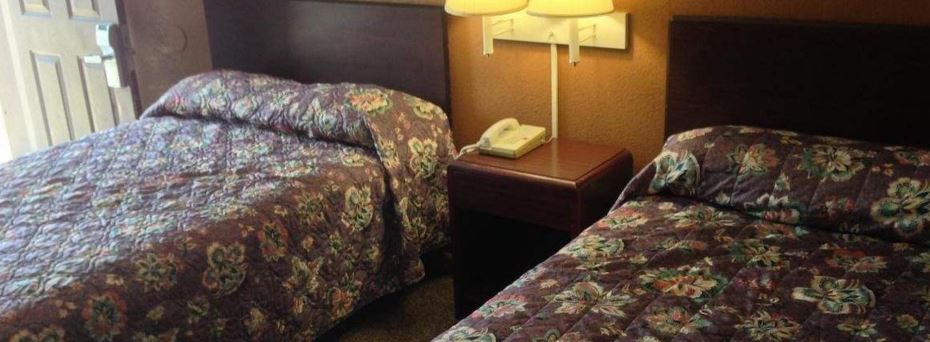 Country Club Motel photo 3