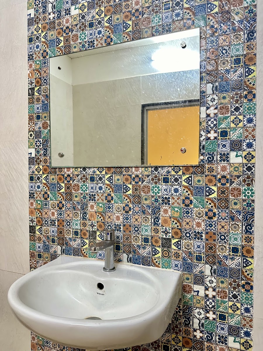Room 5
