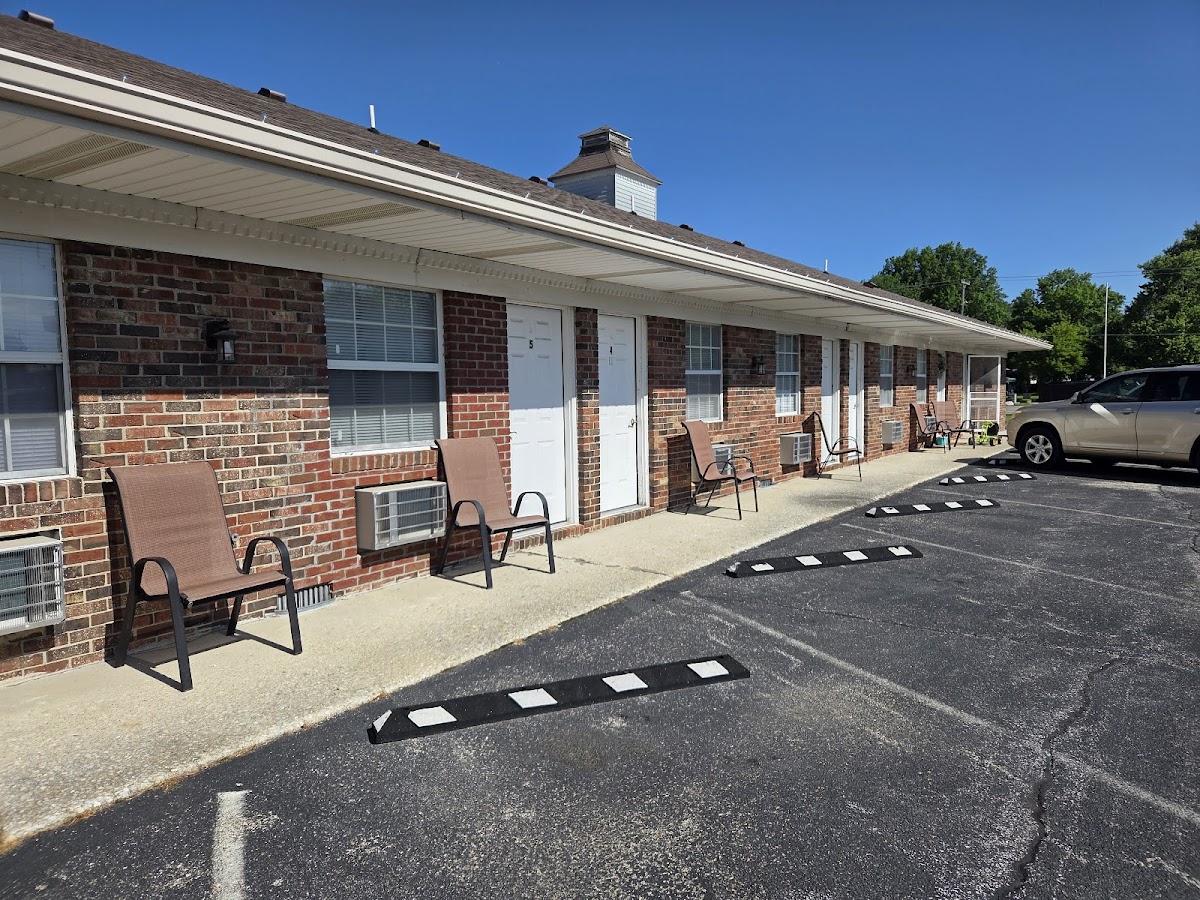 Arthur's Country Inn