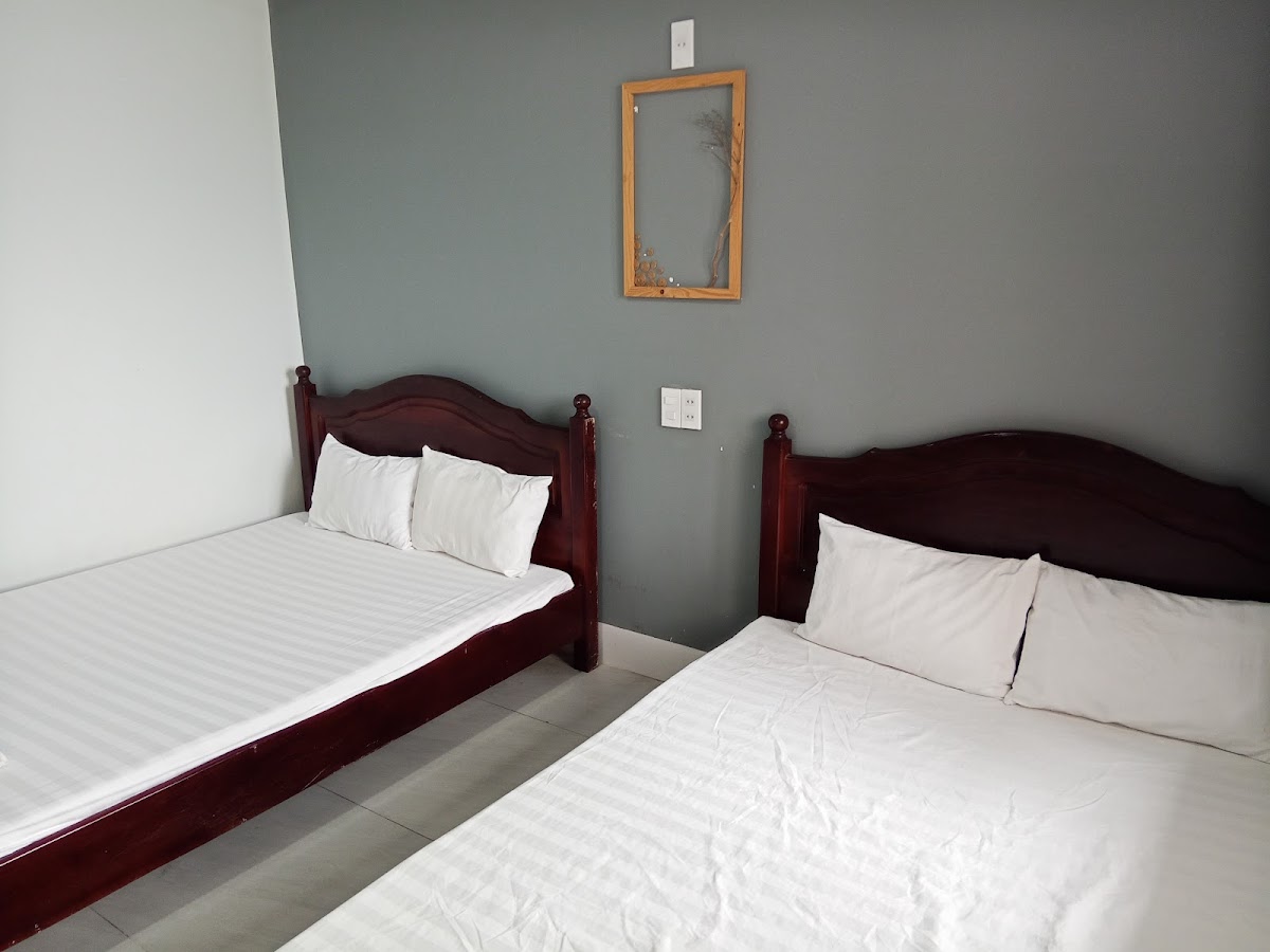 Room 8