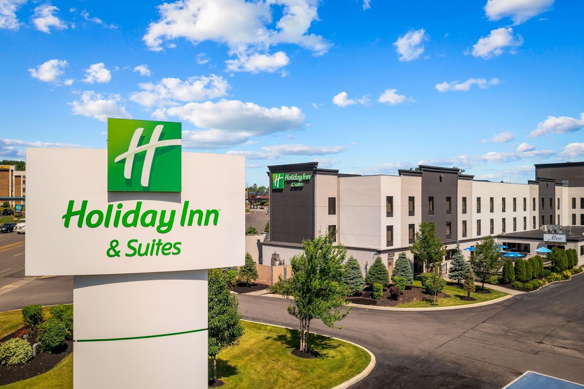 Holiday Inn & Suites Syracuse Airport