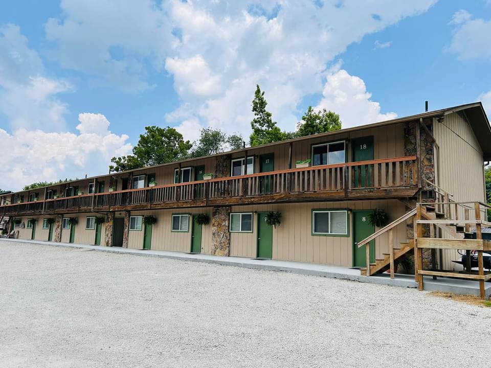 Tanglewood Lodge & Resort photo 3
