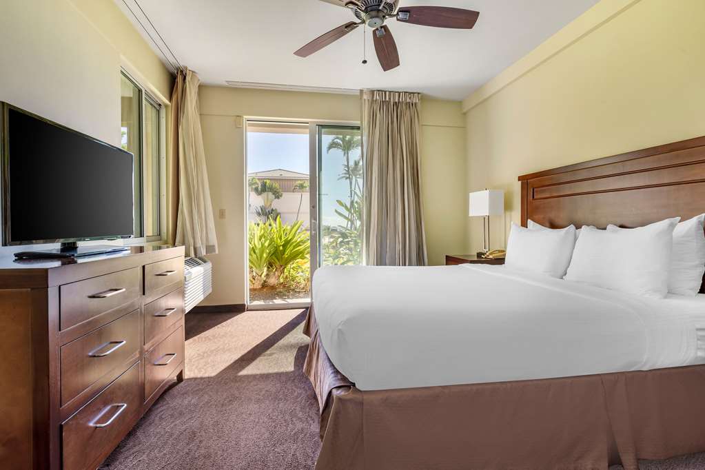 Hilton Vacation Club The Point at Poipu Kauai photo 2