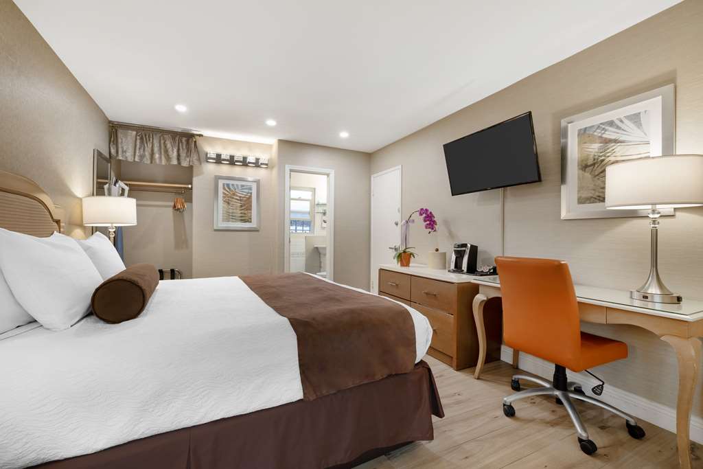 Best Western Downtown San Diego photo 2