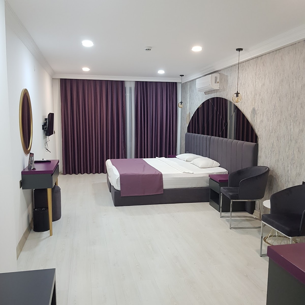 Room 10