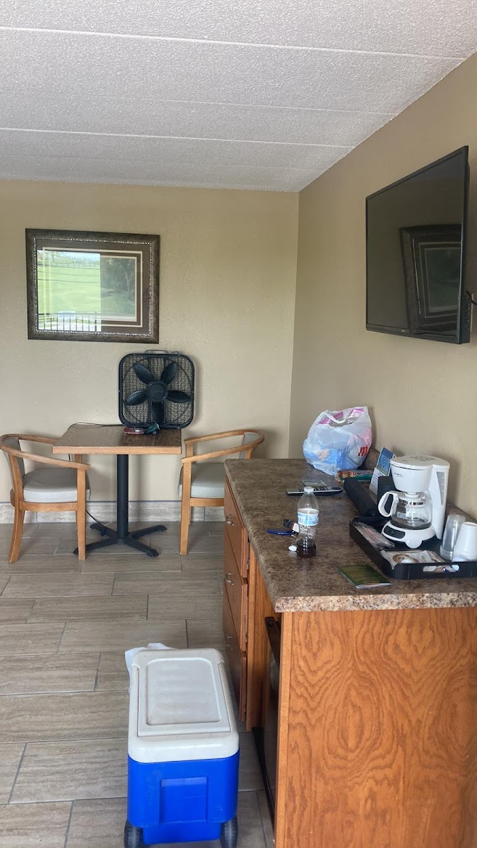 Room 8