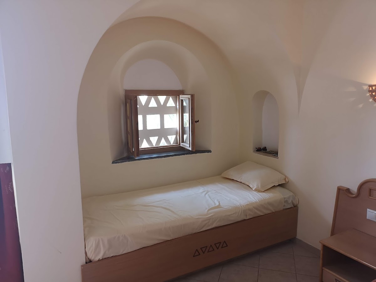 Room 9