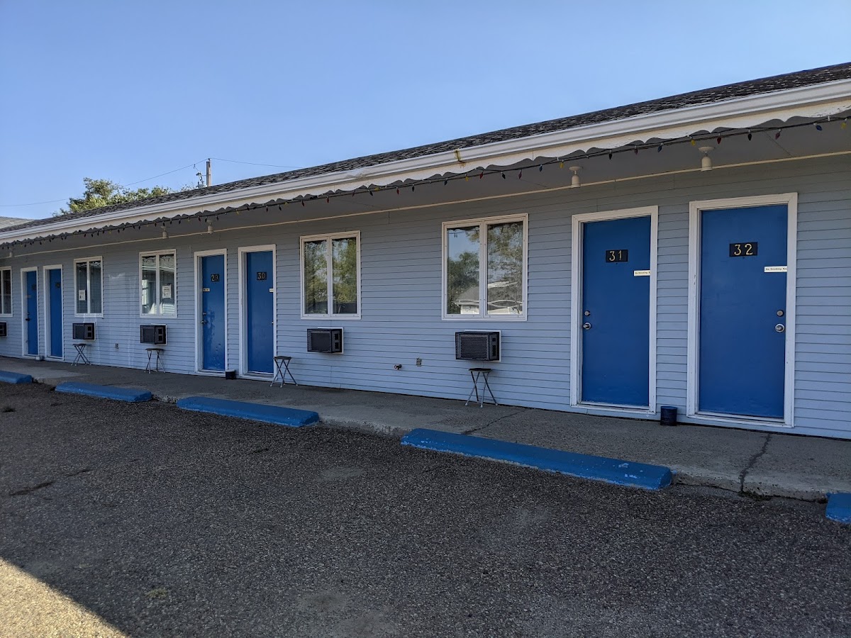 Country Boy Motel