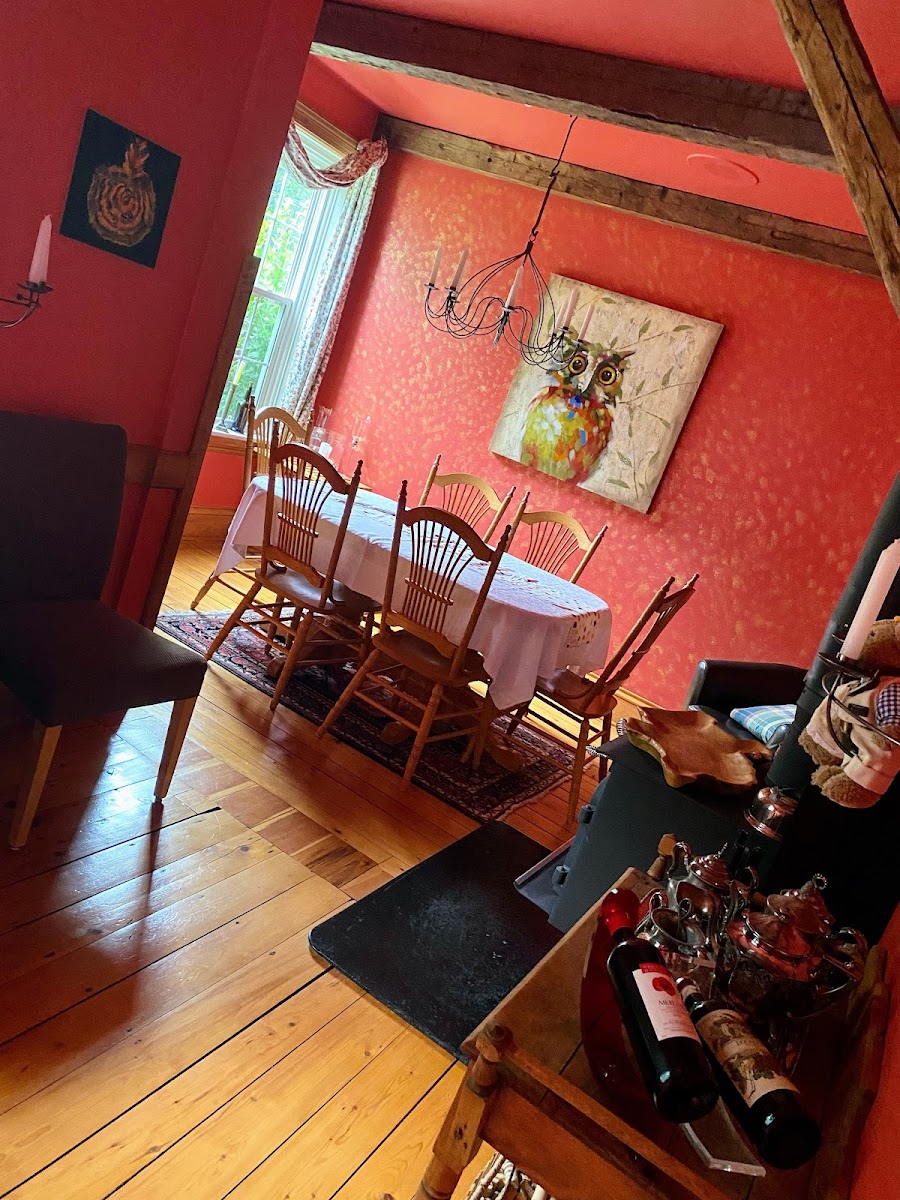 Little Shemogue Inn photo 3