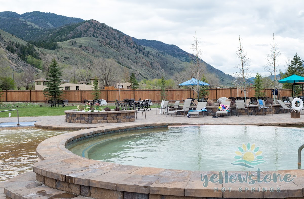 Yellowstone Hot Springs