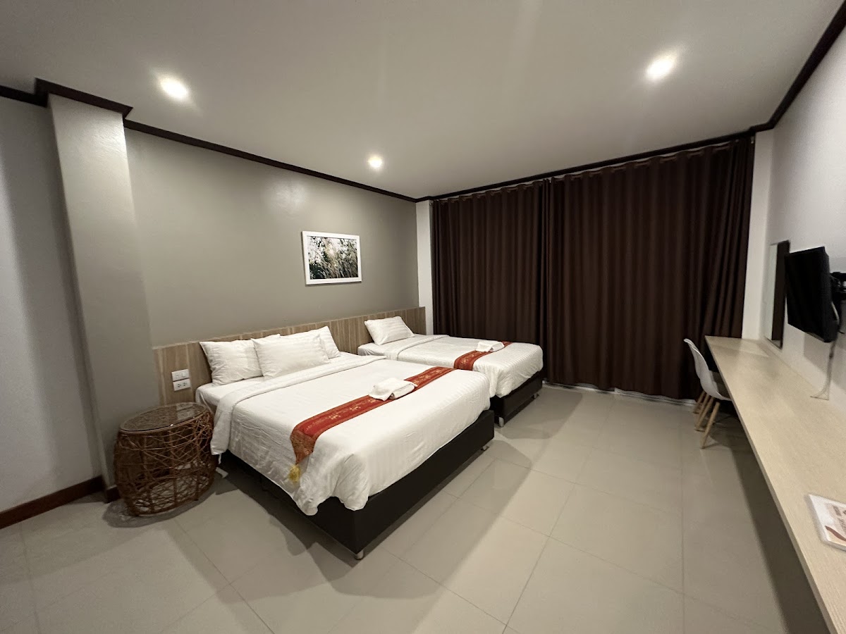 Room 8