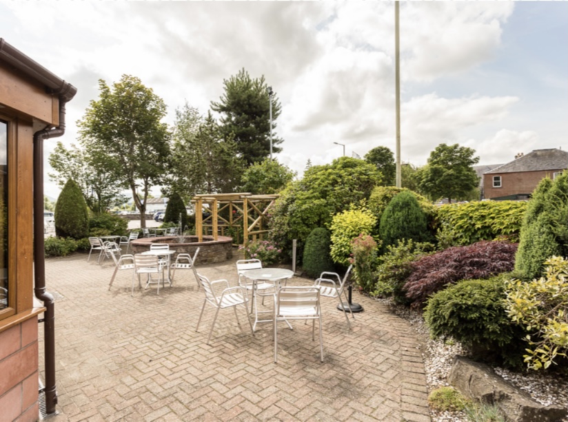 Red House Hotel