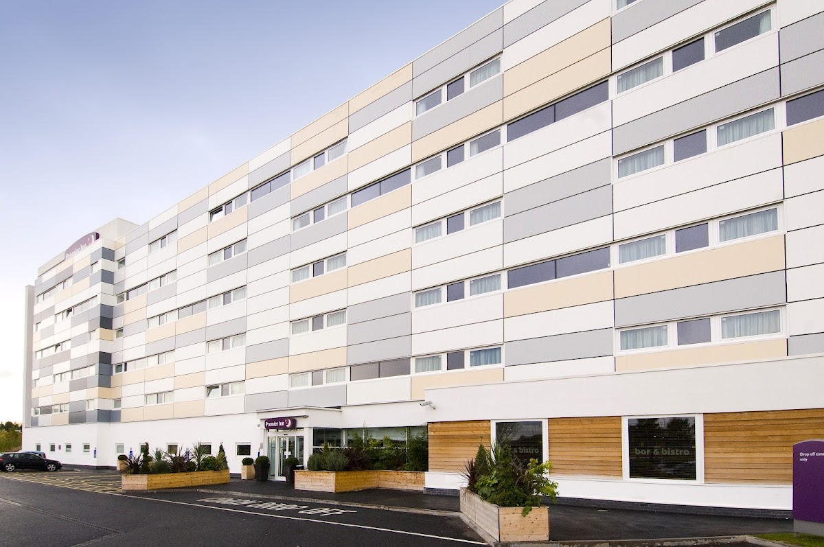 Premier Inn Manchester Airport (M56/J6) Runger Lane South hotel