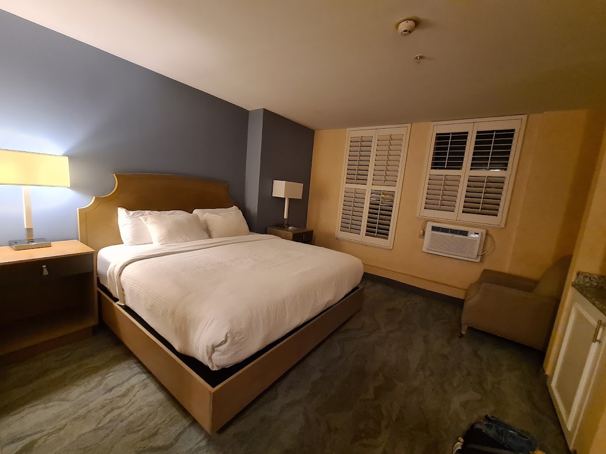 The Parkview Hotel