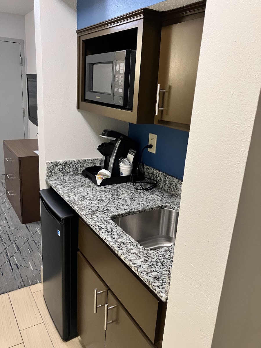 Holiday Inn Express & Suites photo 3