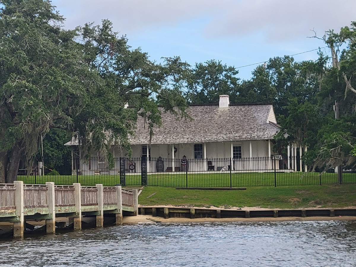 La Pointe - Krebs Museum
