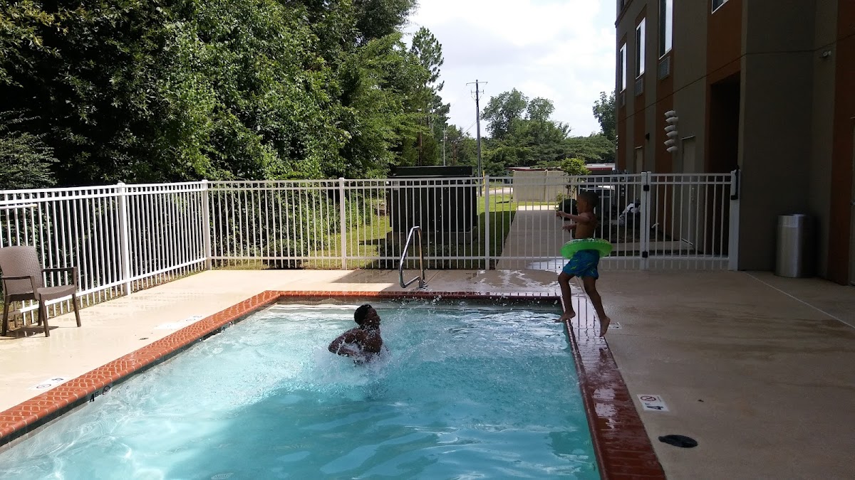 Sleep Inn & Suites Marion - Military Institute photo 2