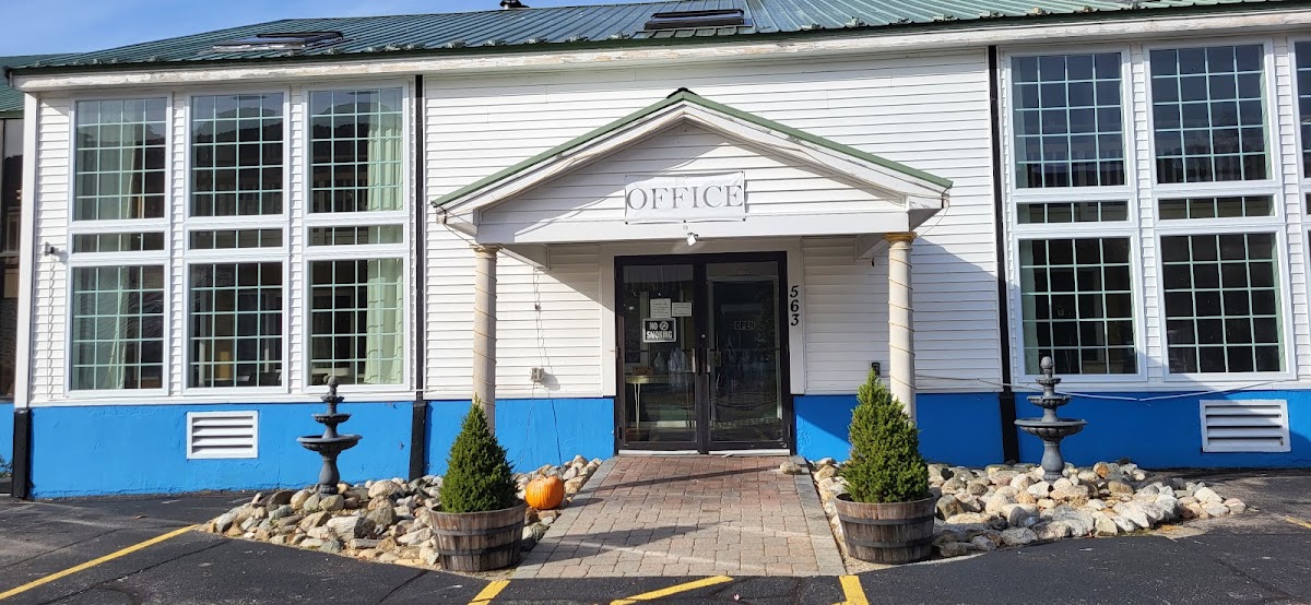 Travelodge by Wyndham Lincoln Near White Mountain