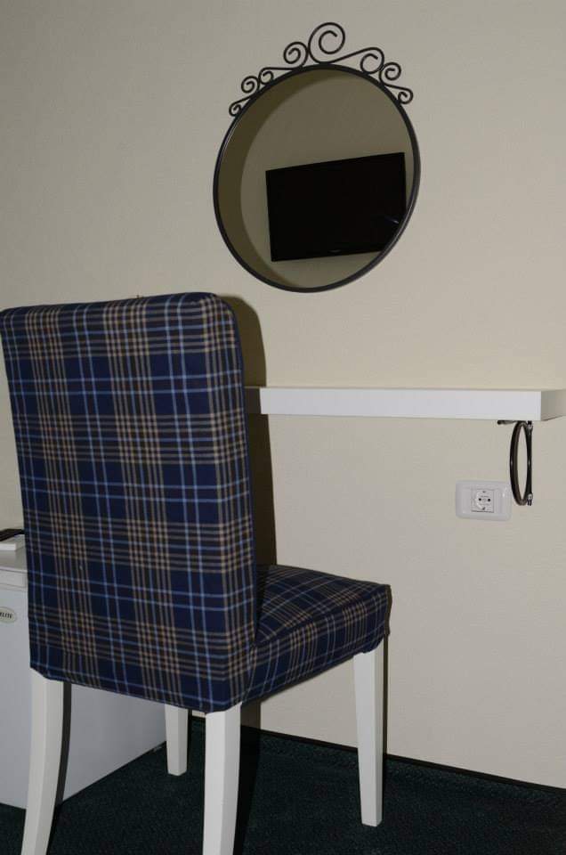 Room 6