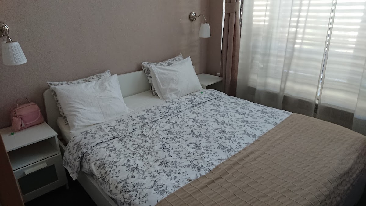 Room 9