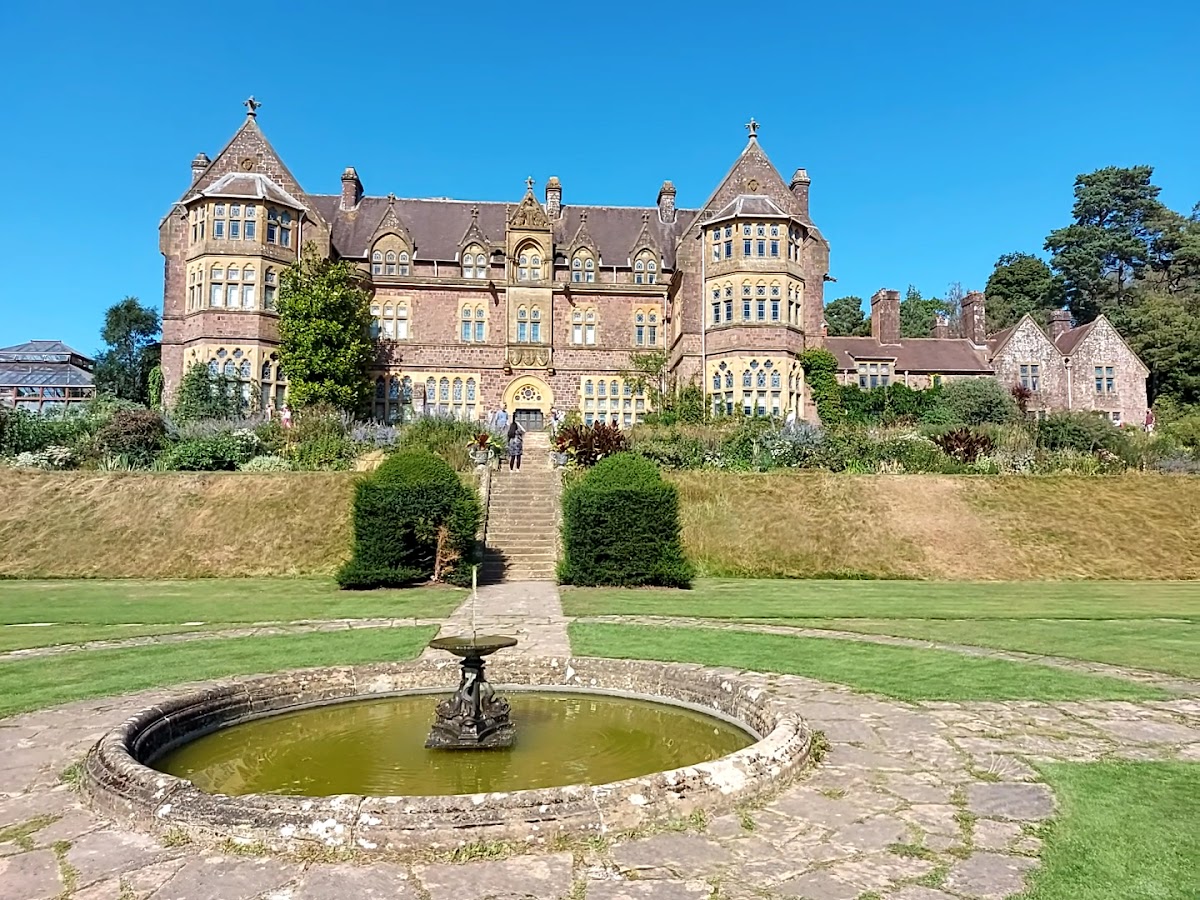 Knightshayes Court