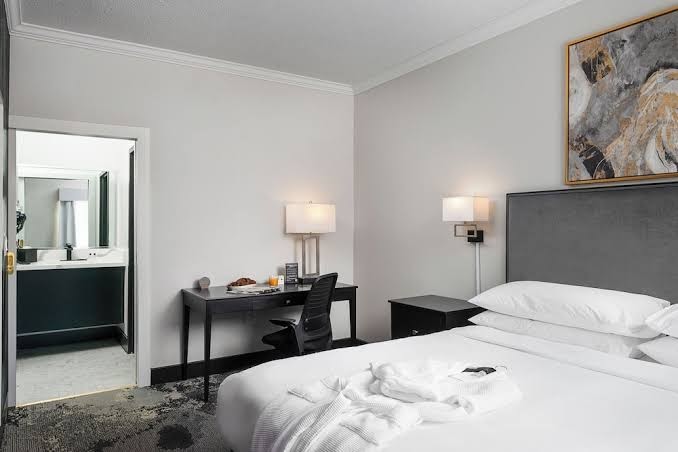 Room 4