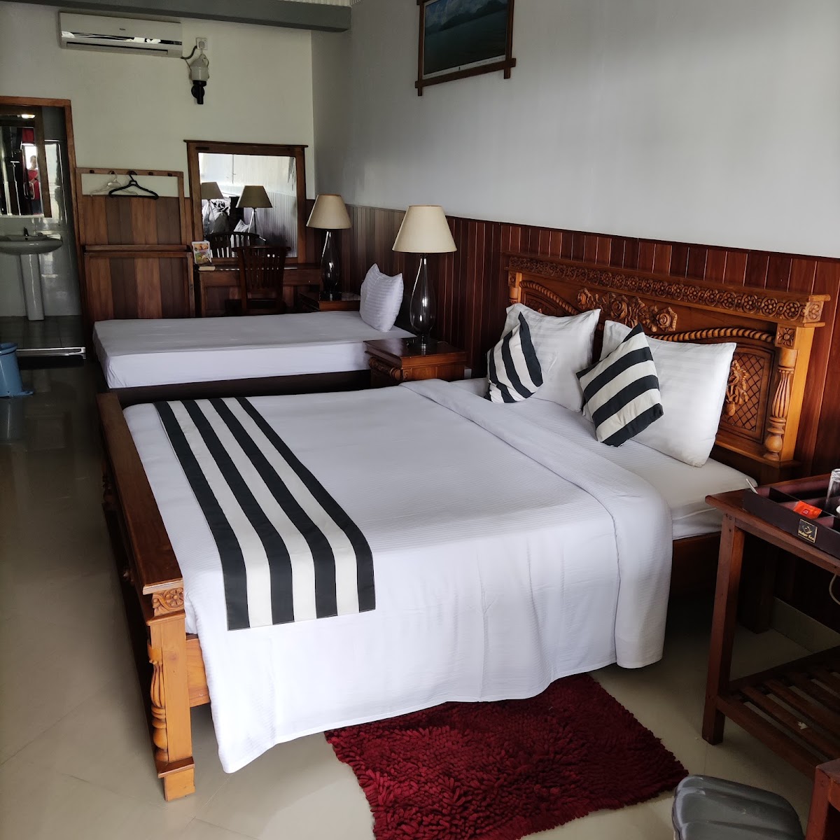 Room 7