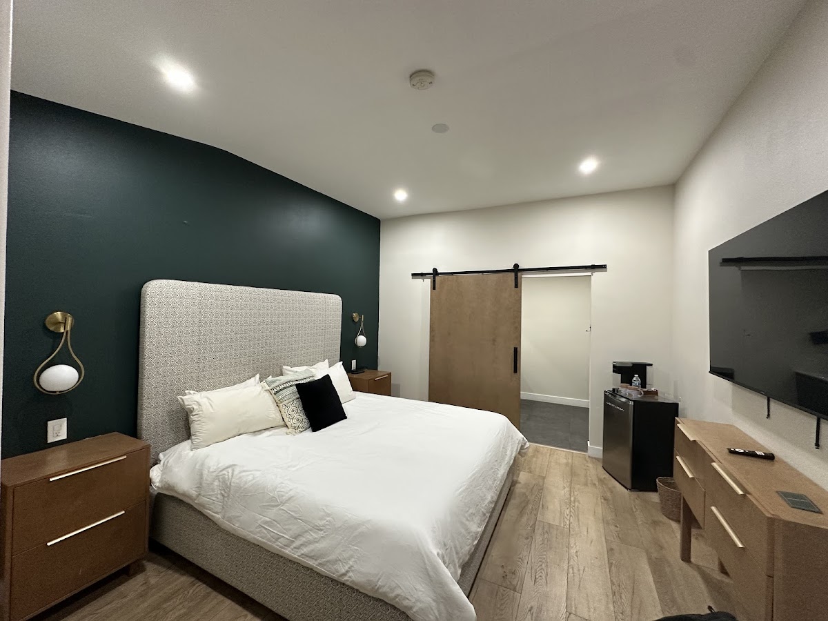 Adobe Inn Monterey Park photo 2
