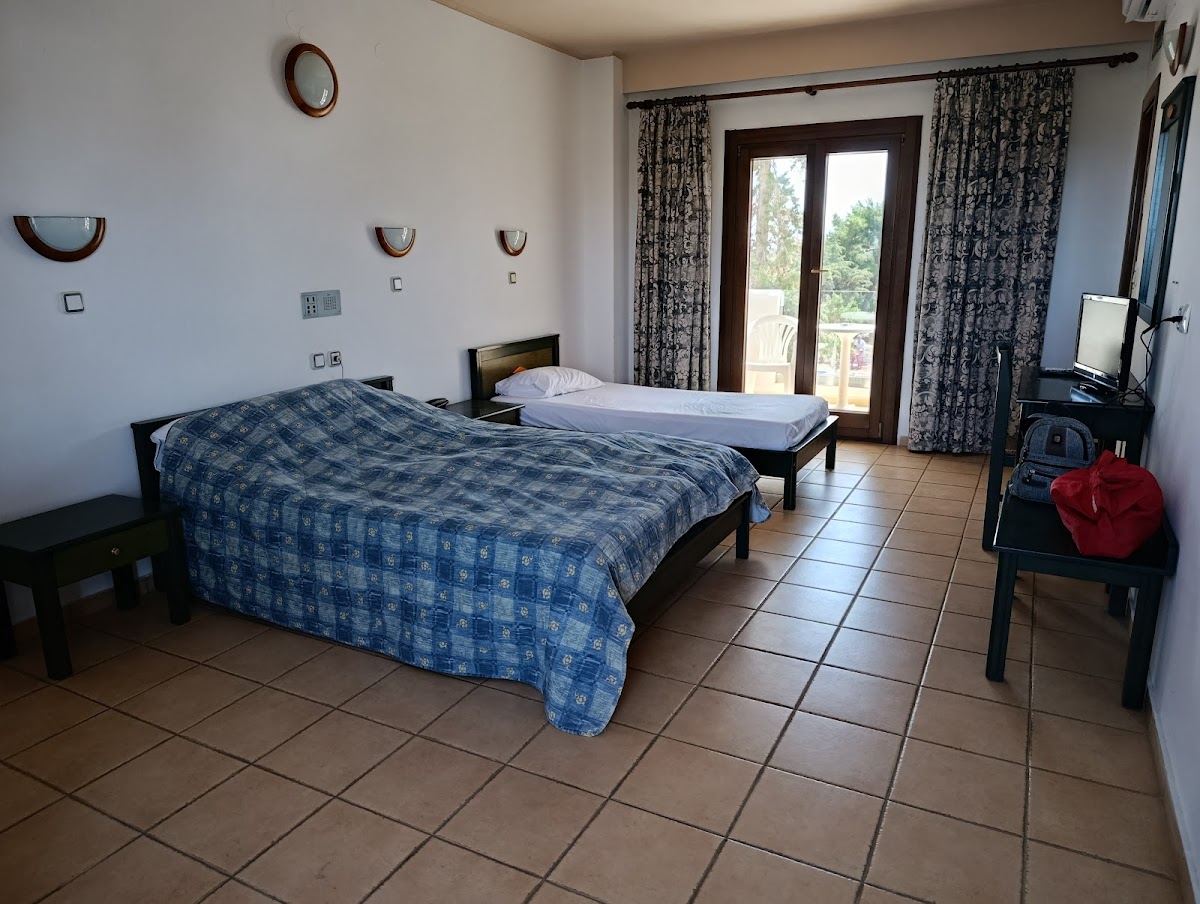 Room 9