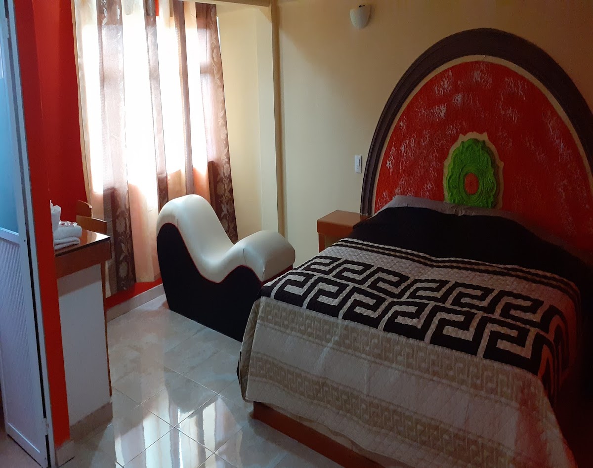 HOTEL DAMARIIS photo 2