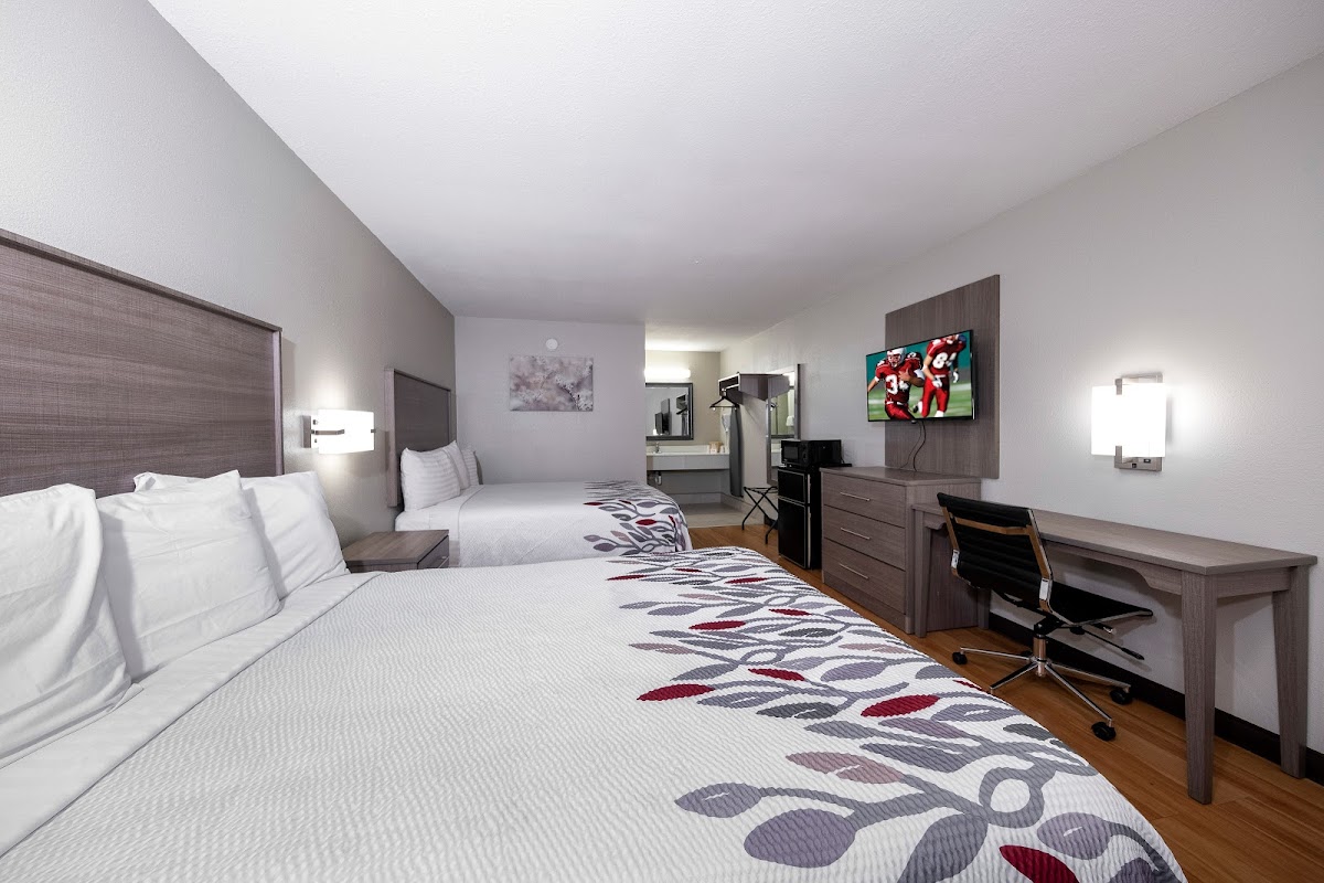 Red Roof Inn Bay Minette photo 2