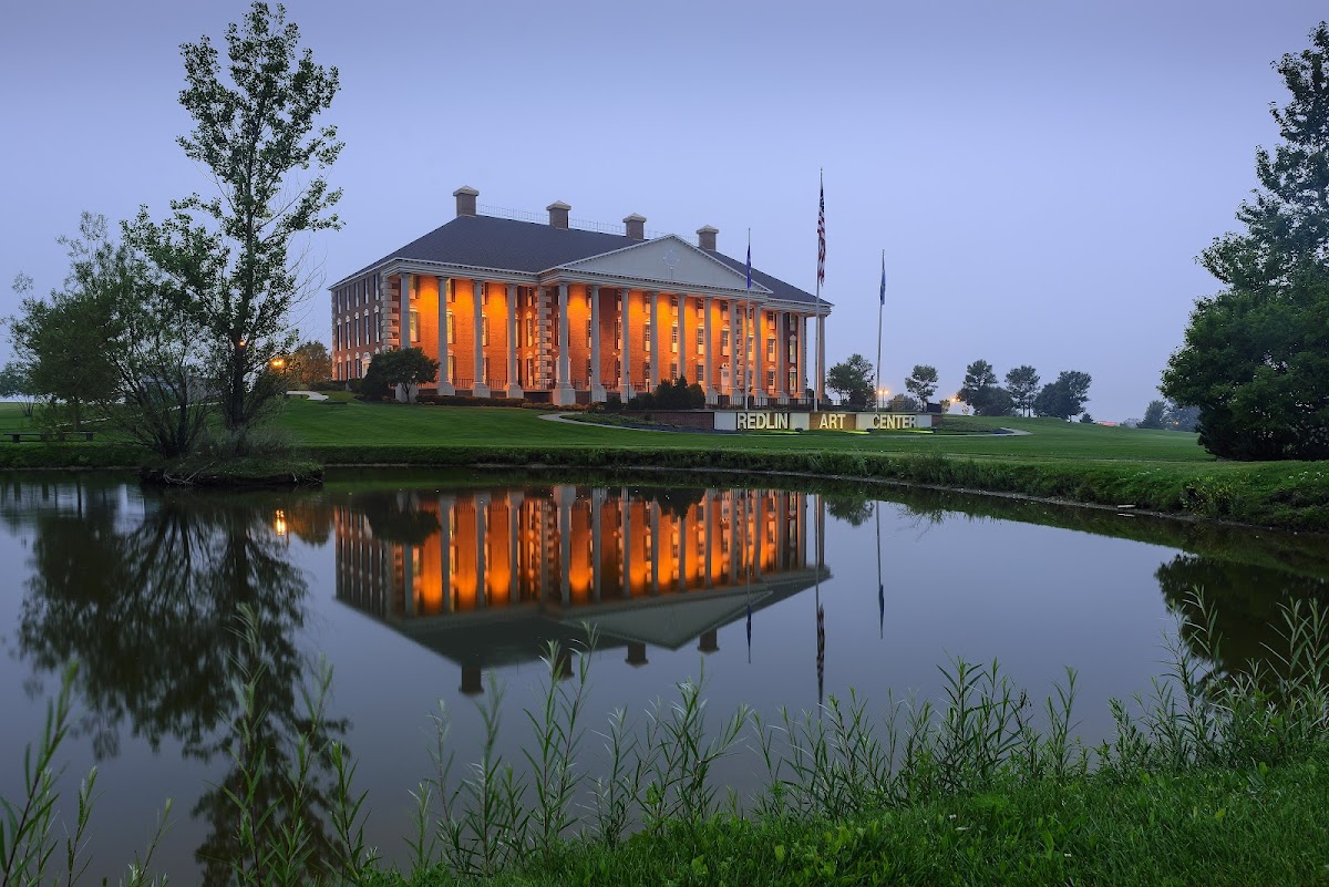 Redlin Art Center