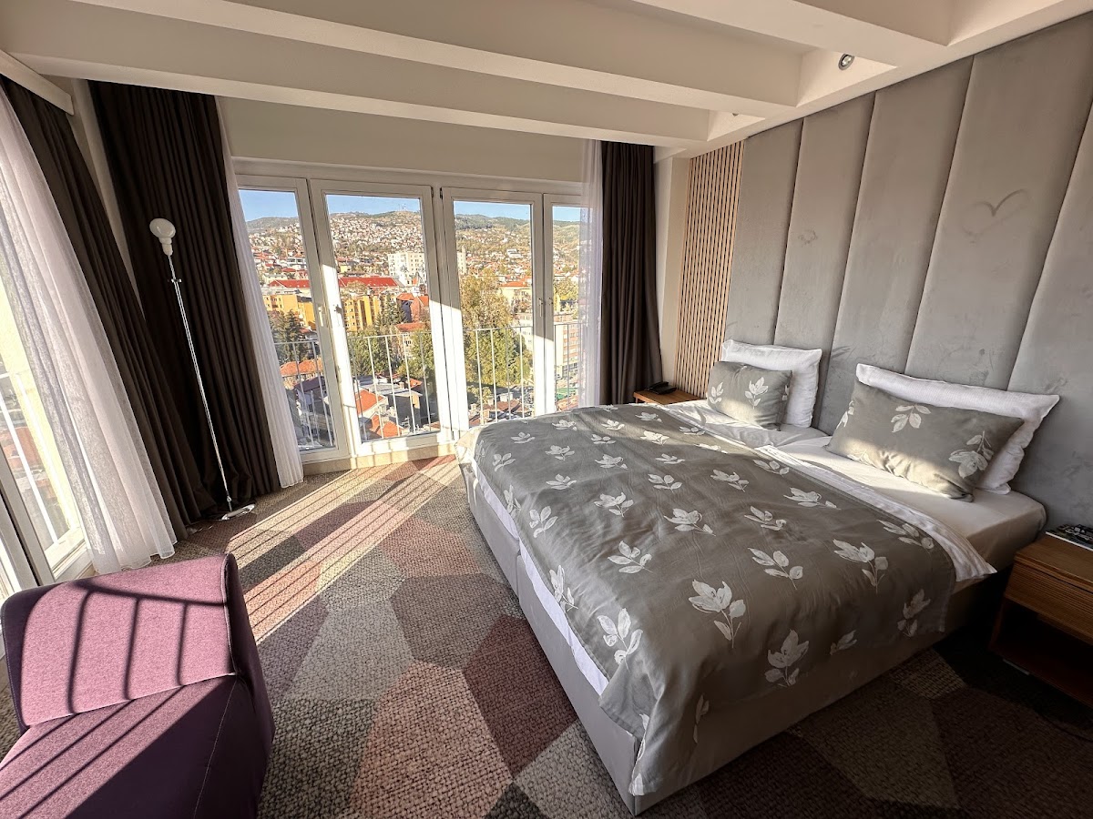 Room 1