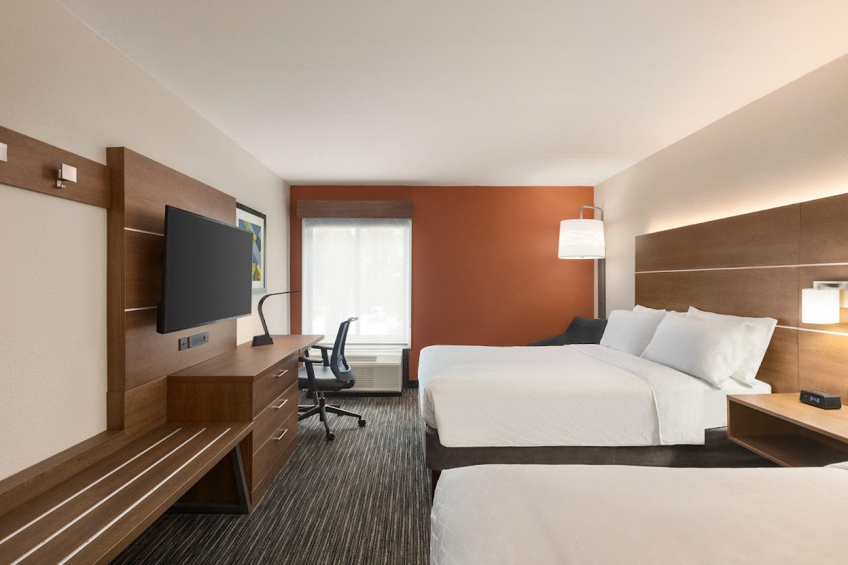 Holiday Inn Express Vero Beach-West (I-95) by IHG photo 2