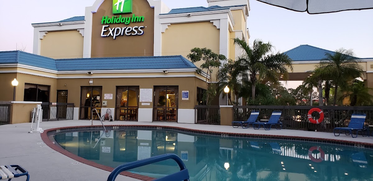 Holiday Inn Express Vero Beach-West (I-95) by IHG photo 3