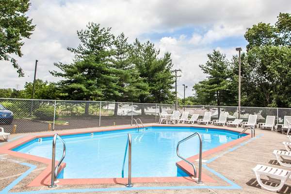 Comfort Inn Feasterville - Trevose photo 3