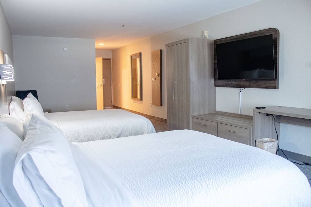 Holiday Inn Express & Suites Murphy, an IHG Hotel