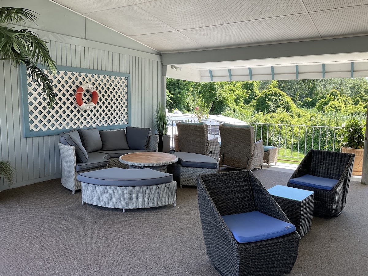 Cape Harbor Motor Inn photo 3