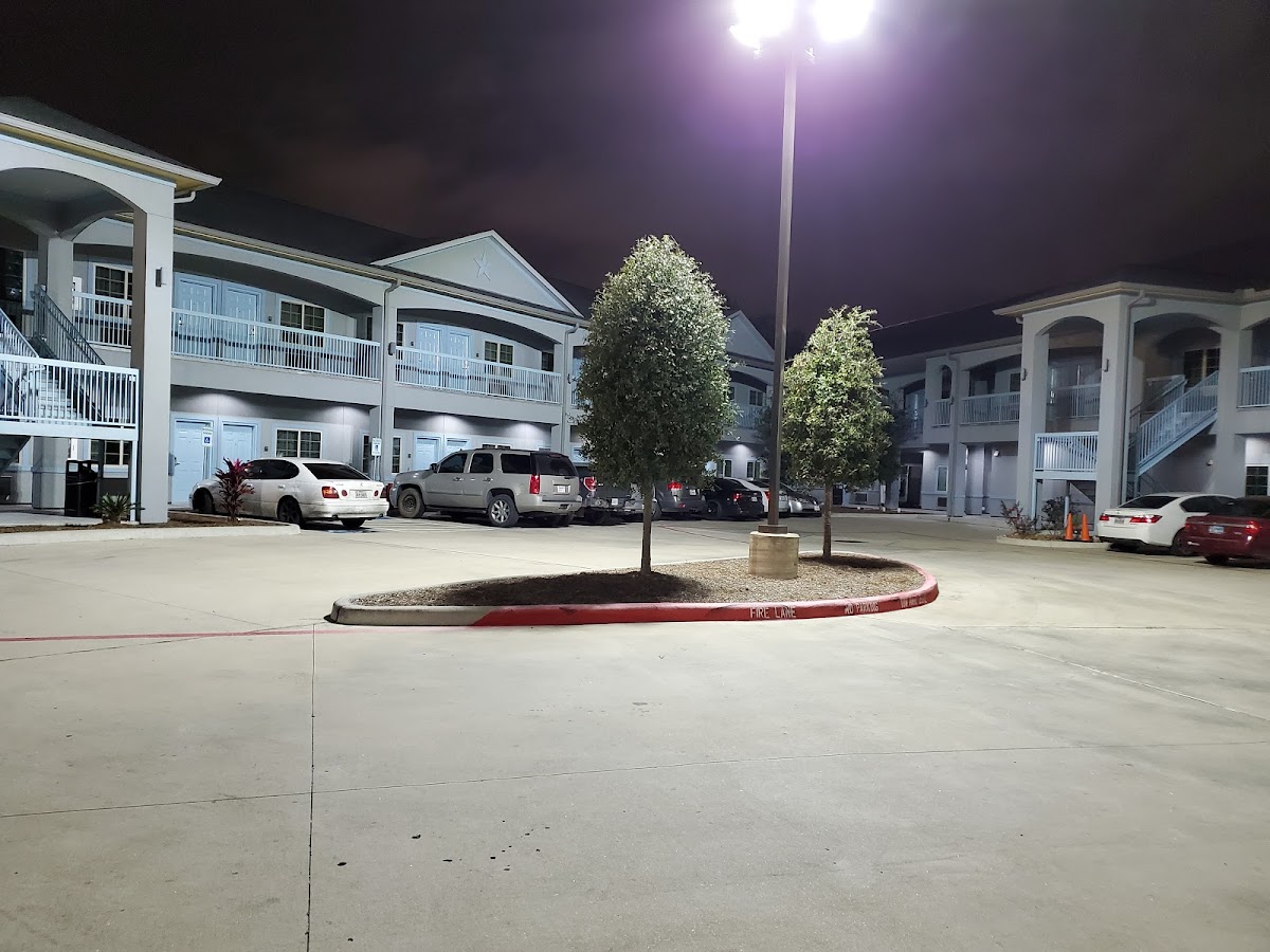 Haven Inn & Suites Willowbrook Houston, TX photo 3