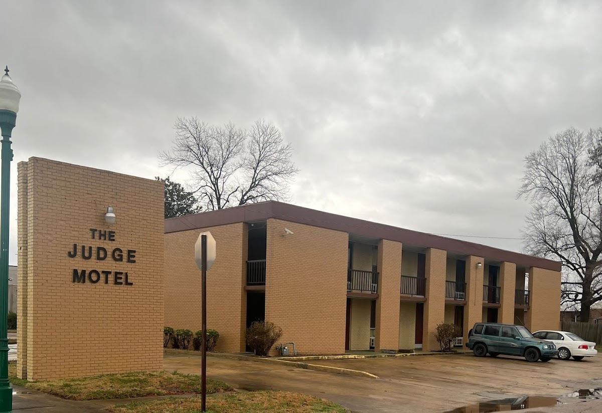 The Judge Motel