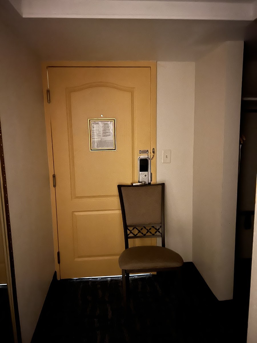 Baymont by Wyndham Des Moines North photo 2