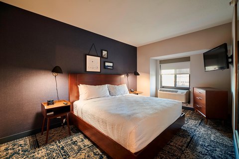 Four Points by Sheraton Cleveland-Eastlake photo 2